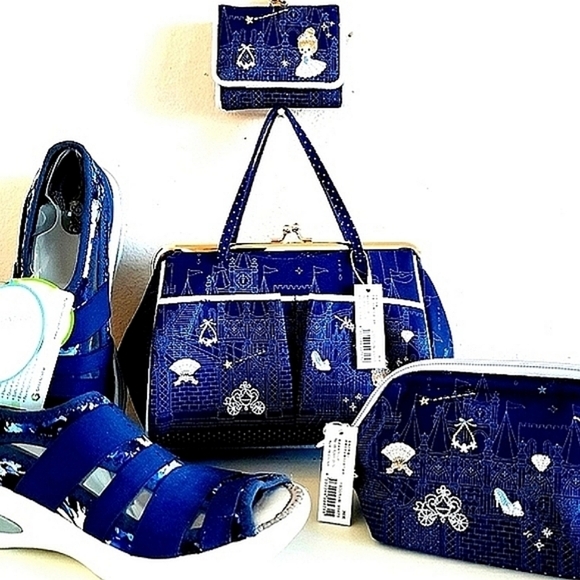 NWT 3 PC SET WITH MATCHING SHOES